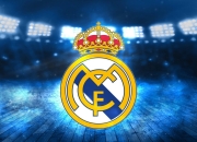 詹姆斯迎来七赛季高光表现，曼联球迷沸腾！