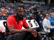 足总杯最新形势：皇家马德里高居榜首，休斯顿火箭强势追赶，冠军归属成迷(皇家马德里饲养员格格党)