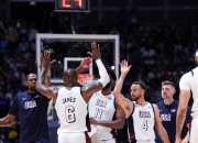 美国队再次夺冠，国际篮球锦标赛称霸赛场